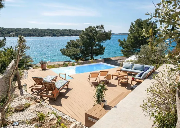 아파트 Del Mar 말리로시니