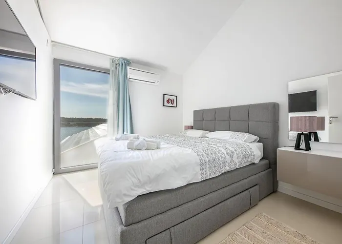 Del Mar Mali Lošinj